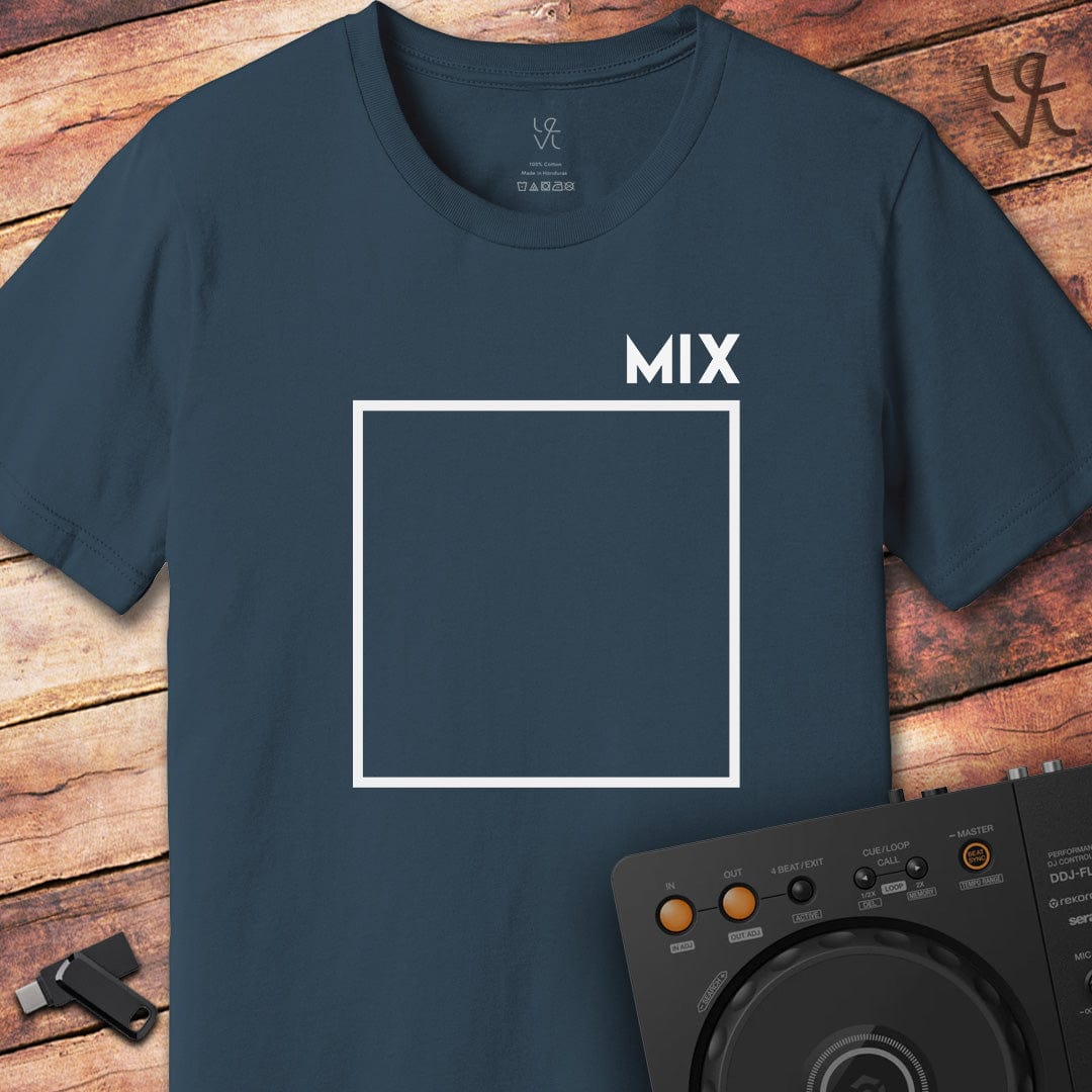 Mix outside the box DJ T-Shirt