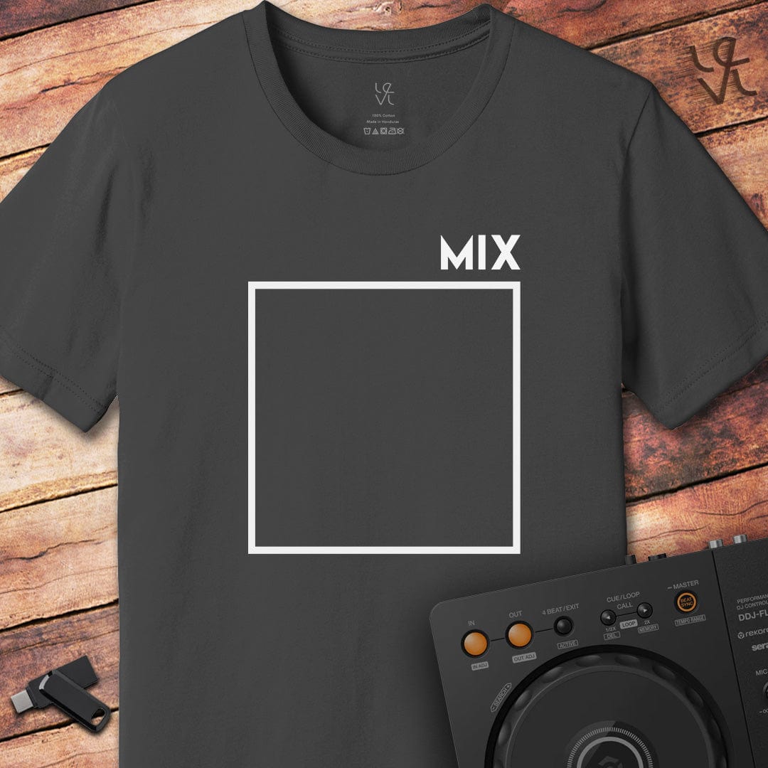 Mix outside the box DJ T-Shirt