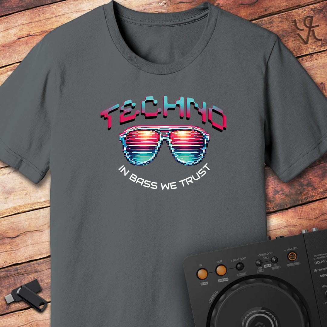 Techno - In Bass We Trust T-Shirt